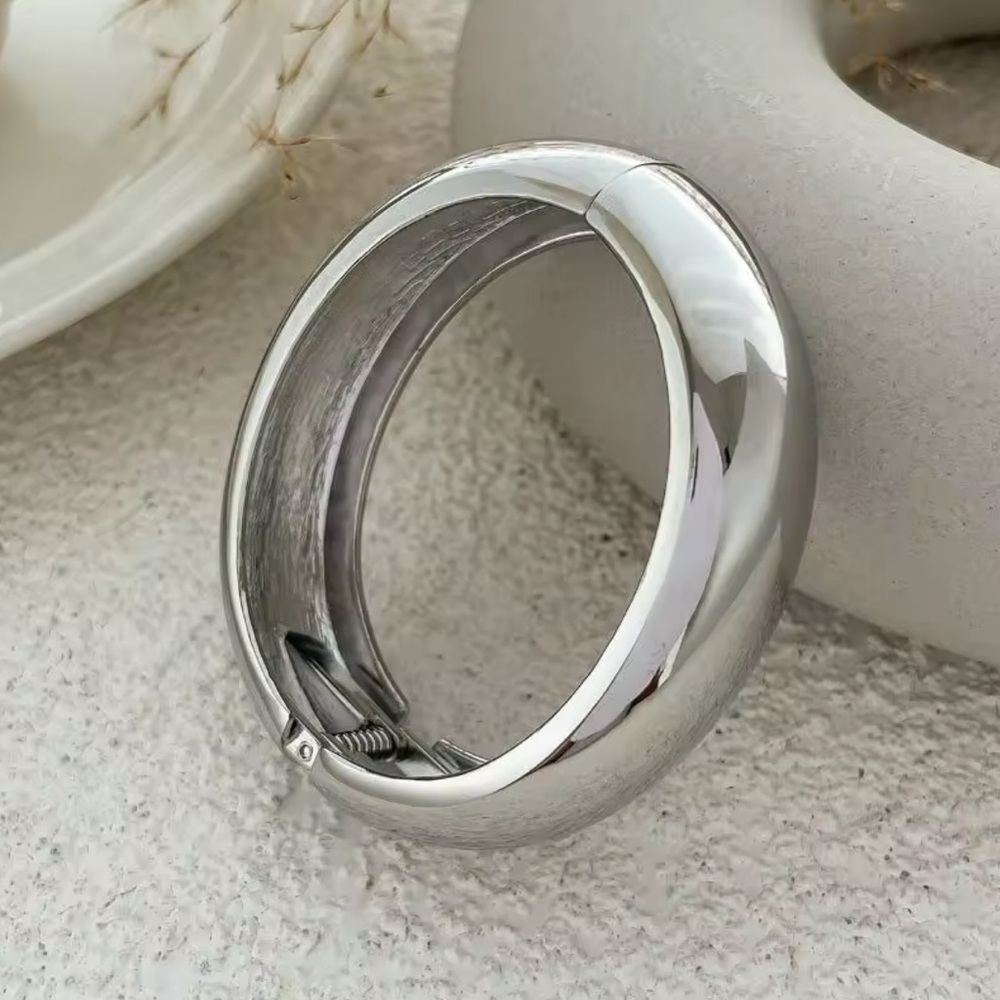 Silver Metal Round Geometric Bangle Bracelet